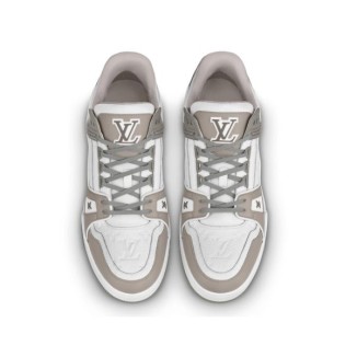 Louis Vuitton Sneaker Grey