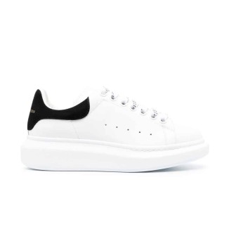 Alexander MCQueen Oversized Sneaker Suede (2)
