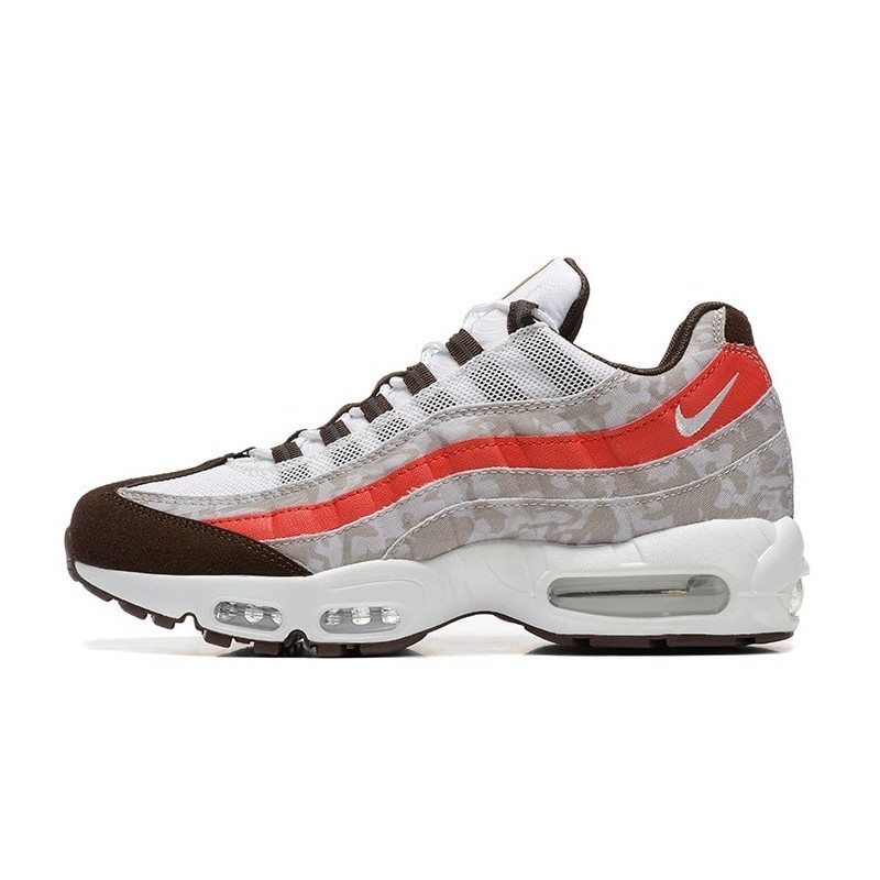 Nike Air Max 95 SE Social FC Nike Air Max 95 SE Social FC