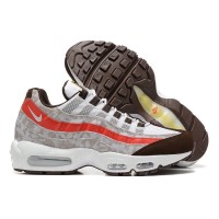 Nike Air Max 95 SE Social FC