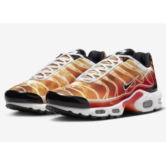 Nike Air Max Plus TN Light Photography