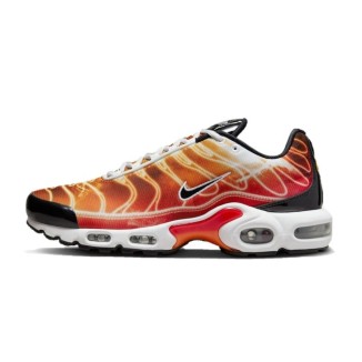 Nike Air Max Plus TN Light Photography