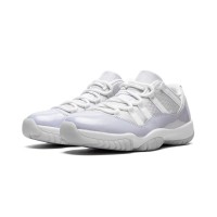 Nike Air Jordan 11 Low Pure Violet