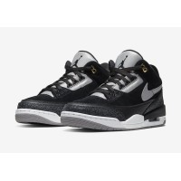 Nike Air Jordan 3 Tinker