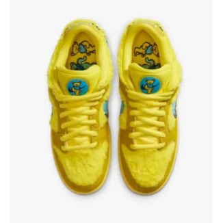 Nike SB Dunk Low Grateful Dead Bear Yellow