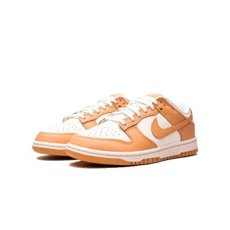 Nike SB Dunk Low Harvest Moon