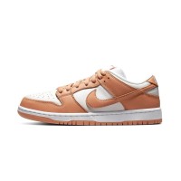 Nike SB Dunk Low Light Cognac