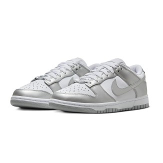 Nike SB Dunk Low Metallic Silver