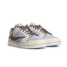 Nike SB Dunk Low Travis Scott X Playstation