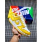 Nike SB Dunk Low Yellow Nike SB Dunk Low Yellow
