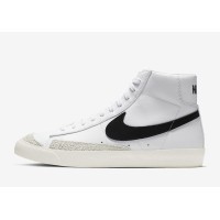 Nike Blazer Mid 77 Vintage Bianca Logo Nero