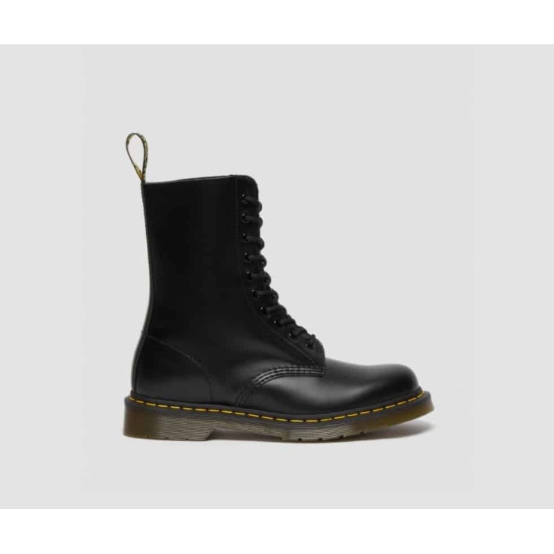 Dr.Martens 1490 High Boots Smooth Black