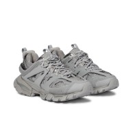 Sneakers Balenciaga: stile, lusso e comfort unico | Streetwalk