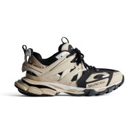 Sneakers Balenciaga: stile, lusso e comfort unico | Streetwalk