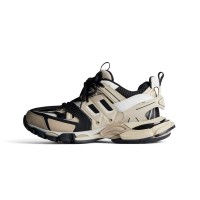 Sneakers Balenciaga: stile, lusso e comfort unico | Streetwalk