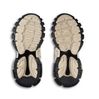 Sneakers Balenciaga: stile, lusso e comfort unico | Streetwalk