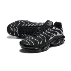 Nike Air Max Plus TN Black Metallic Silver