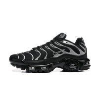 Nike Air Max Plus TN Black Metallic Silver