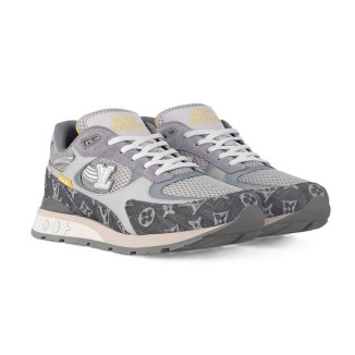 Louis Vuitton Run Away Grey