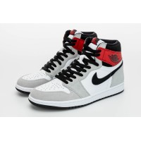 Nike Air Jordan 1 Retro High Smoke Grey Red