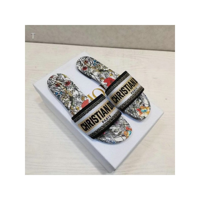 Dior Mule Dway Gold Stamped Dior Mule Dway Gold Stamped