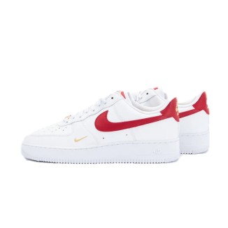 Nike Air Force 1 07 Essential Red