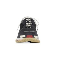 Sneakers Balenciaga Triple S – Stile unico, lusso e comfort premium | Streetwalk