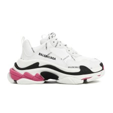 Sneakers Balenciaga Triple S – Stile unico, lusso e comfort premium | Streetwalk