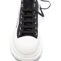 Alexander McQueen Tread Slick Boot Black White