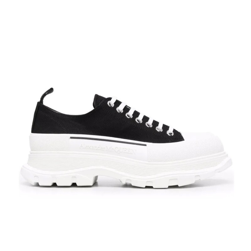 Alexander McQueen Tread Slick Lace Up White Black