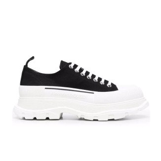 Alexander McQueen Tread Slick Lace Up White Black